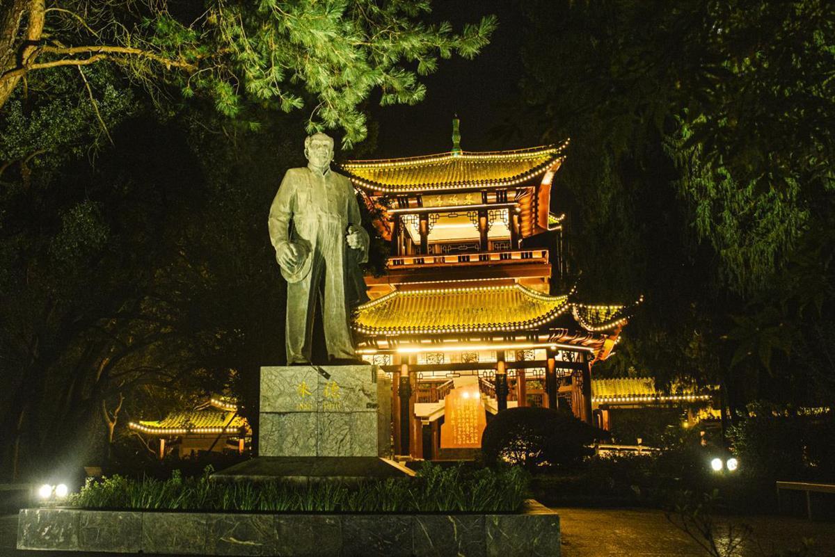 皇冠登录网